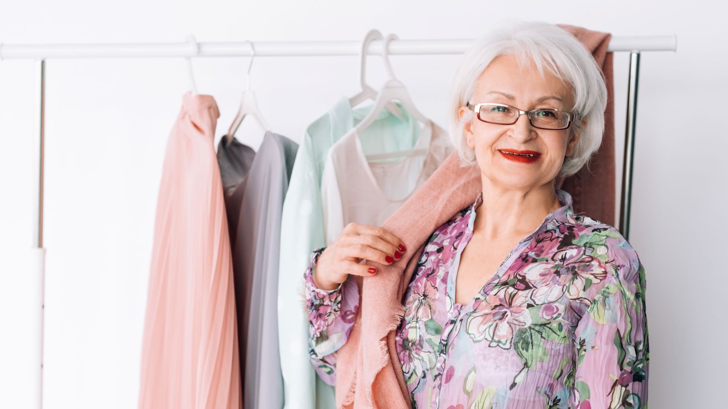 Anziani e abbigliamento: le scelte più giuste, tutto l’anno