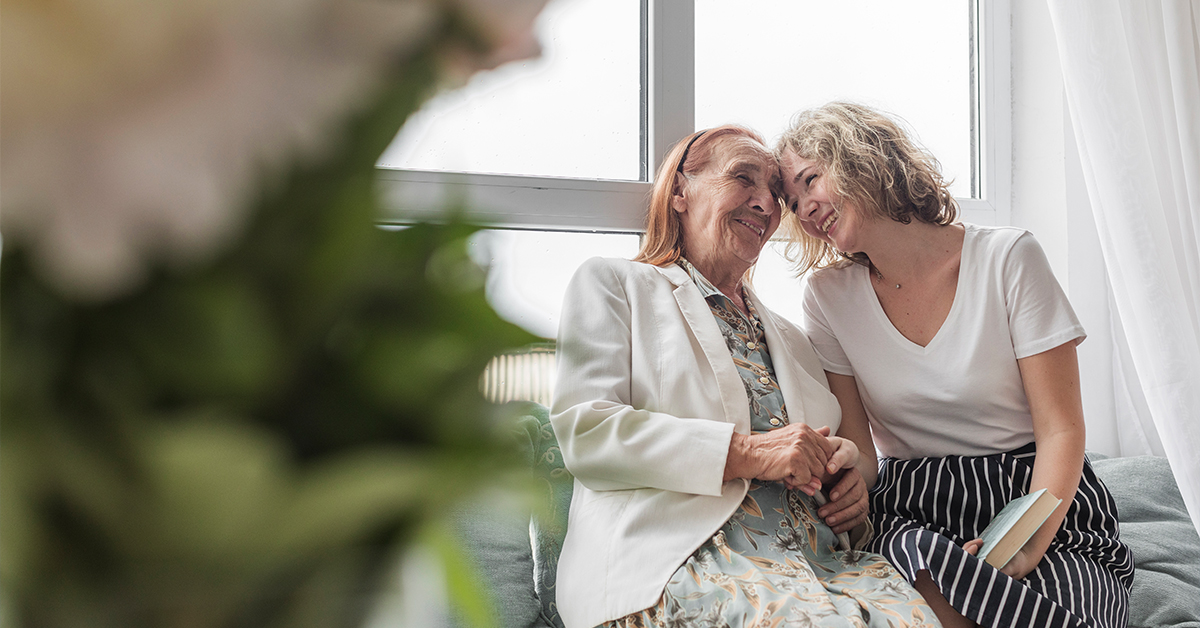 Assistenza domiciliare estiva: consigli pratici per caregiver e famiglie